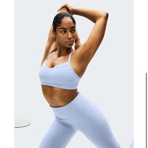 Athleta Women's Sky Blue Sports Bra